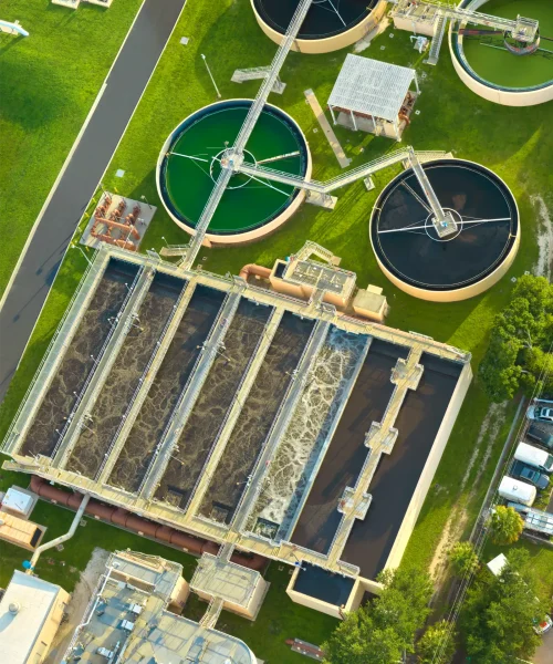 aerial-view-of-modern-water-cleaning-facility-2026-01-09-11-05-15-utc